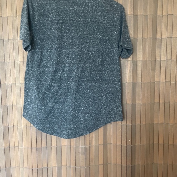 Loony Tunes grey heather short sleeve graphic large - Picture 2 of 4